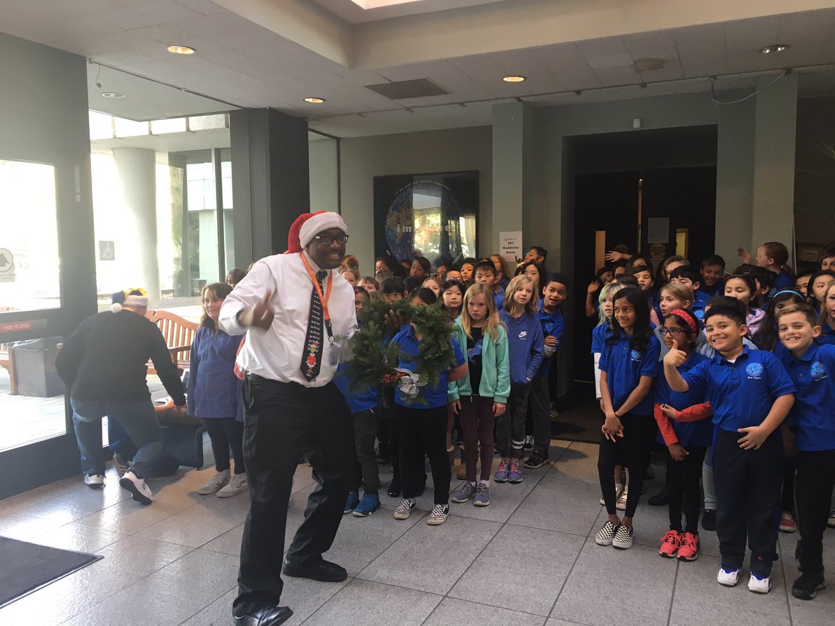 Superintendent Matthews and the Commodore Sloat Singers