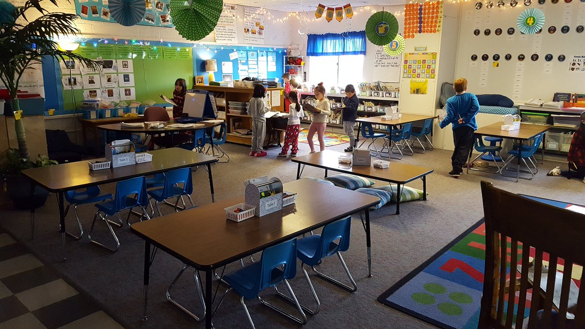 JessicaMLeslie's tweet photo. Playing Gingerbread Scoot on PJ Day to practice our addition and subtraction skills.  @WLETigers #studentengagement #holidayfun https://t.co/mEDqBK4SRJ