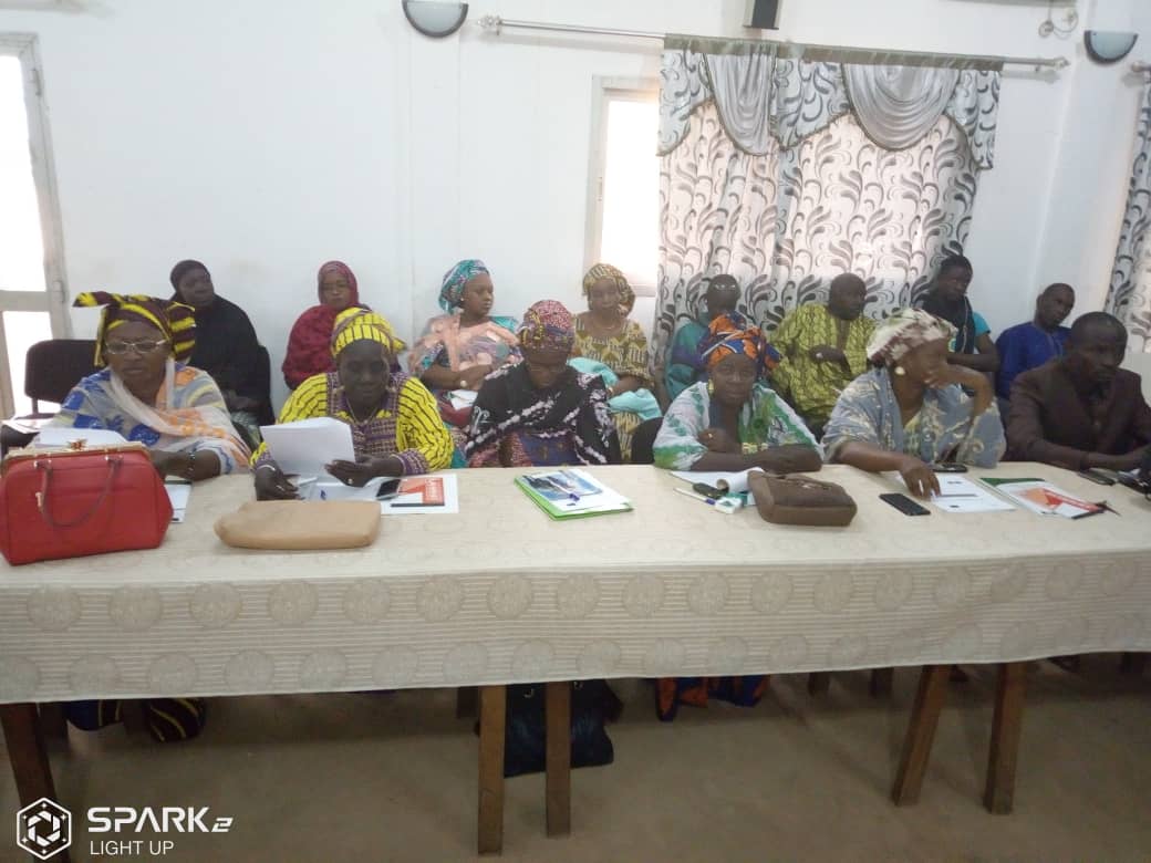 SamerouDiallo's tweet photo. Le projet #Lepaf Leadership Politique Accru des Femmes exécuté par #EndaMali avec l'appui financier de #UE à organiser l'atelier de restitution de l'étude de référence du projet dans la région de #Sikasso.
#EndaMali https://t.co/xu1n5WQWSl