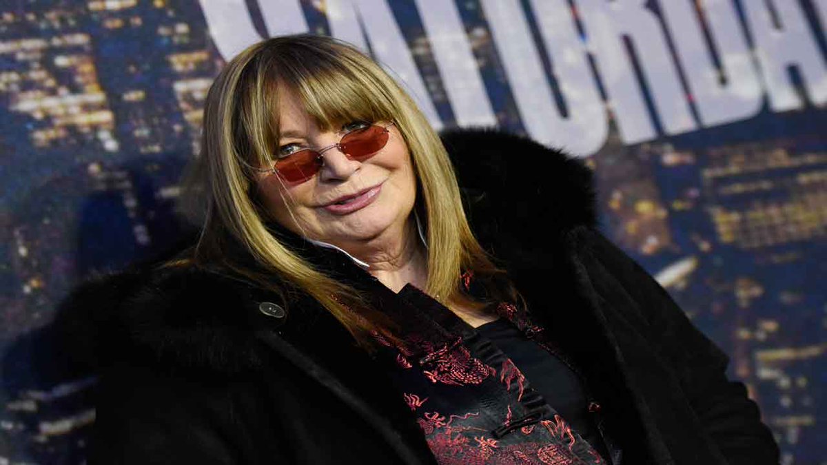 #BREAKING 'Laverne & Shirley' star Penny Marshall dead at 75 bit.ly/2A4xDK1?utm_so… https://t.co/9Hj53DygIV