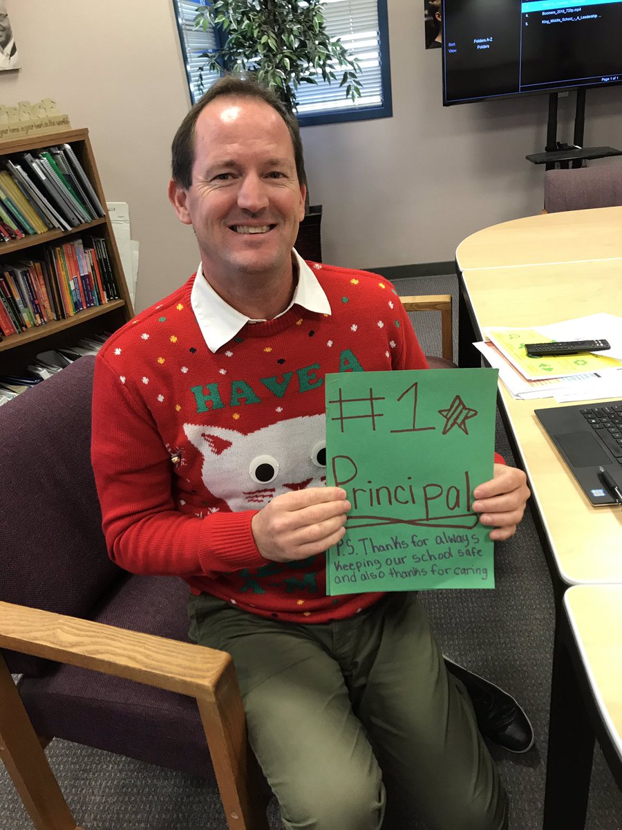 <a href="/mlkpeerleaders/">MLK Peer Leadership</a> Thank you for taking time to let Mr. Smedley know how great he is! @mlklionpride @OsideSup @OsideUSD