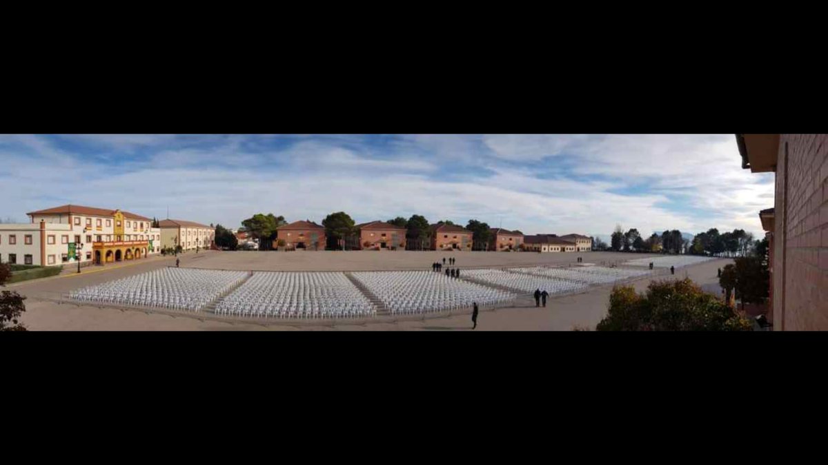 OpoGuardiaCivil's tweet photo. Próximamente... Que ganas. Viva España #JuradeBandera #124GC https://t.co/5qBjtEgv31
