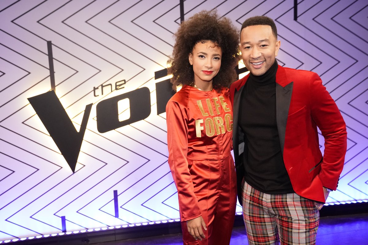John Legend On Twitter Tune In Tonight To Nbcthevoice At 8 7c On Nbc For My Special Performance Of Merrylittlechristmas With Espespalding Https T Co Ldwaszvrpj