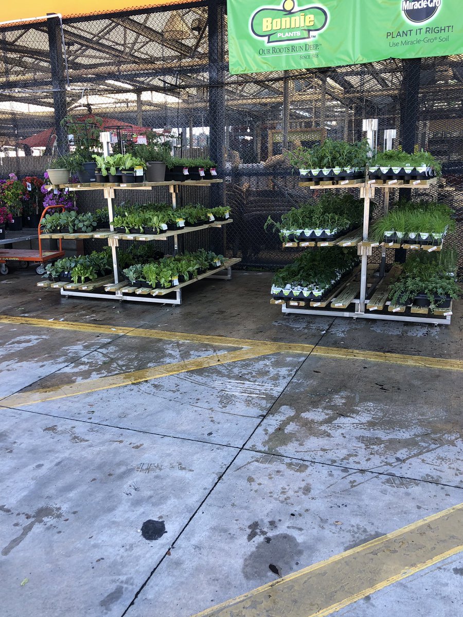 LazaroF95736017's tweet photo. Reset at hd 6355 #homedepot #reset #hd6355 #mkt2 #TuesdayMotivation @PBFmedia @bjryan3 https://t.co/61bngiv9yS