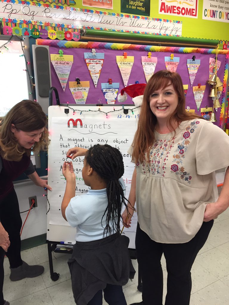 Maria  J. Simpson tweet media