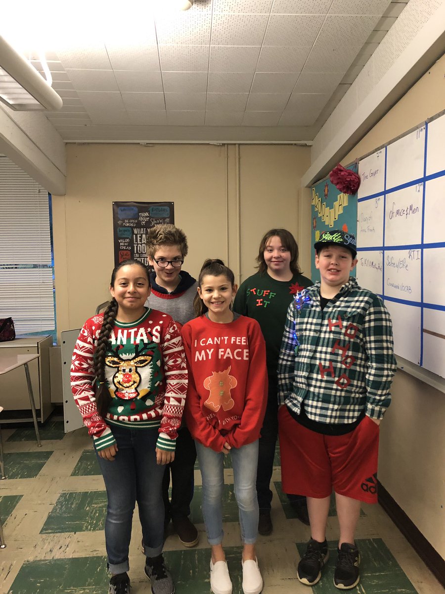 BeckyBr88380678's tweet photo. #Timberwolfpassion214 #Spiritweekfun https://t.co/rtf50RPSSV