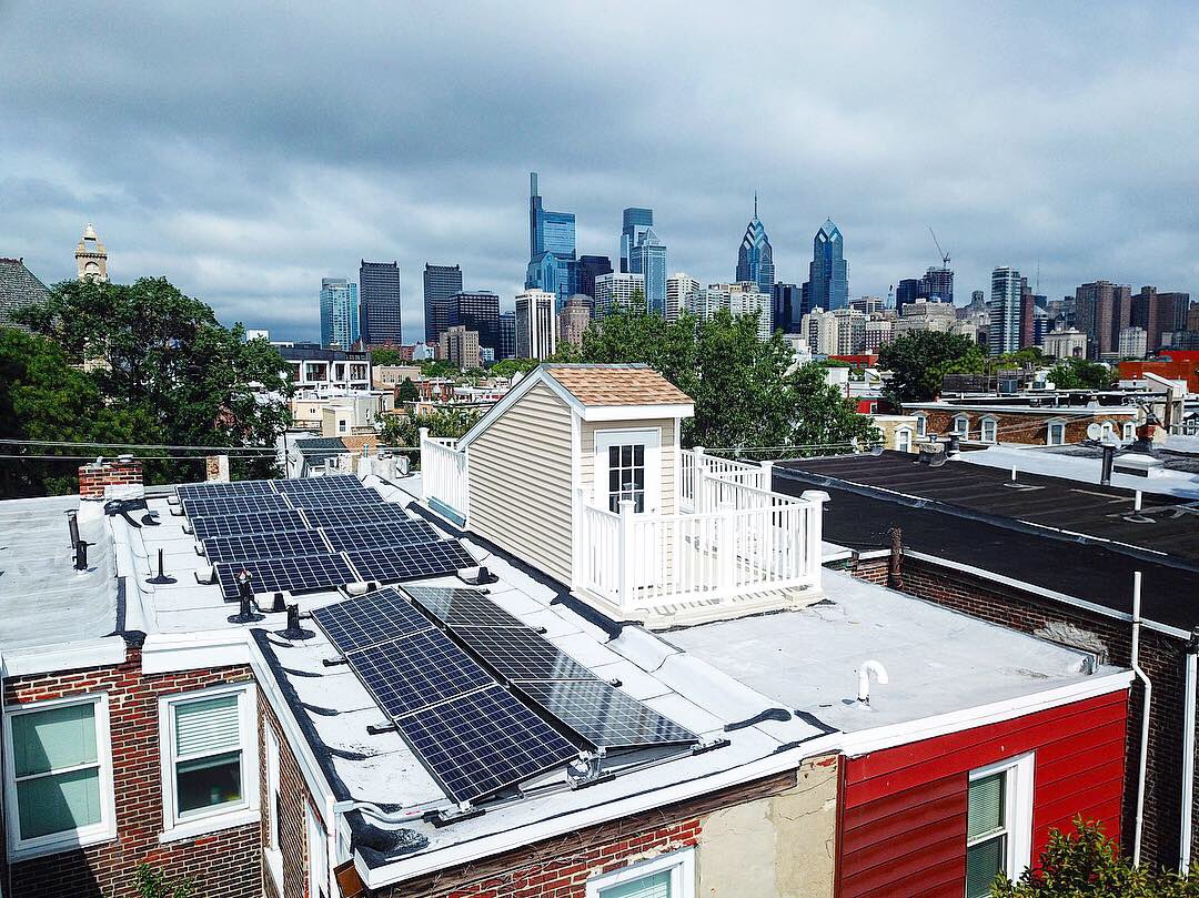 SolarStates's tweet photo. For this #transformationtuesday we’re throwing it back to the long summer days, and that time we got to install solar in a Harry Potter like neighborhood. You know what bills these customers aren’t worrying about? Their electric bills 😎 #solarizephilly #findyourpower https://t.co/QXeIYfmFIN