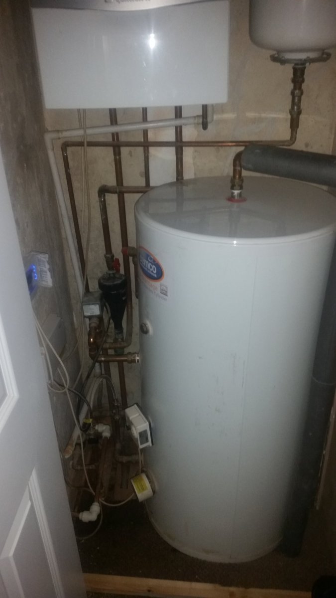 What an utter disgrace! We just came across this on the last job. See how many faults you can notice before I list everything wrong with this. There are several extra things this photo will not show!