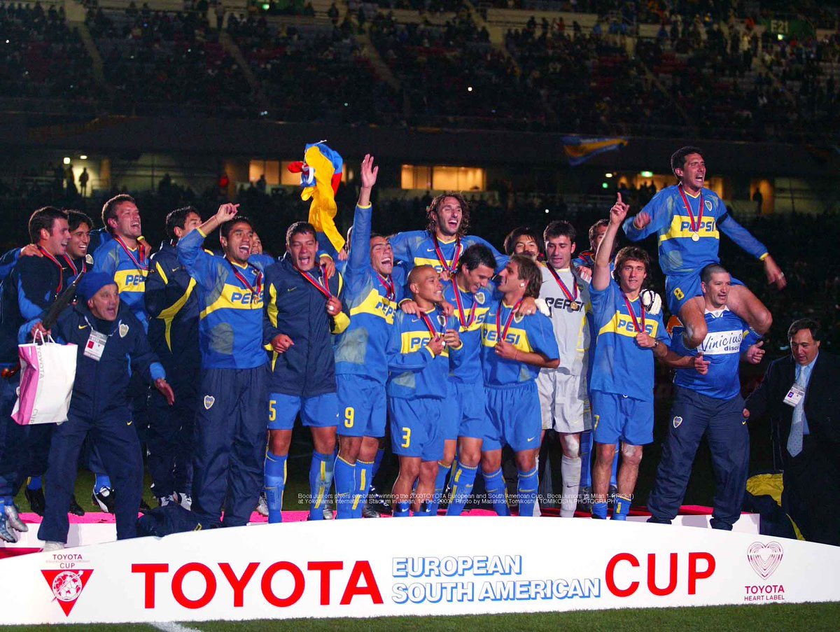 PlanetaBoca's tweet photo. 🏆 #Boca sigue siendo el último campeón del mundo argentino. 
#NoEsParaCualquiera https://t.co/9mMQ5ggAbb