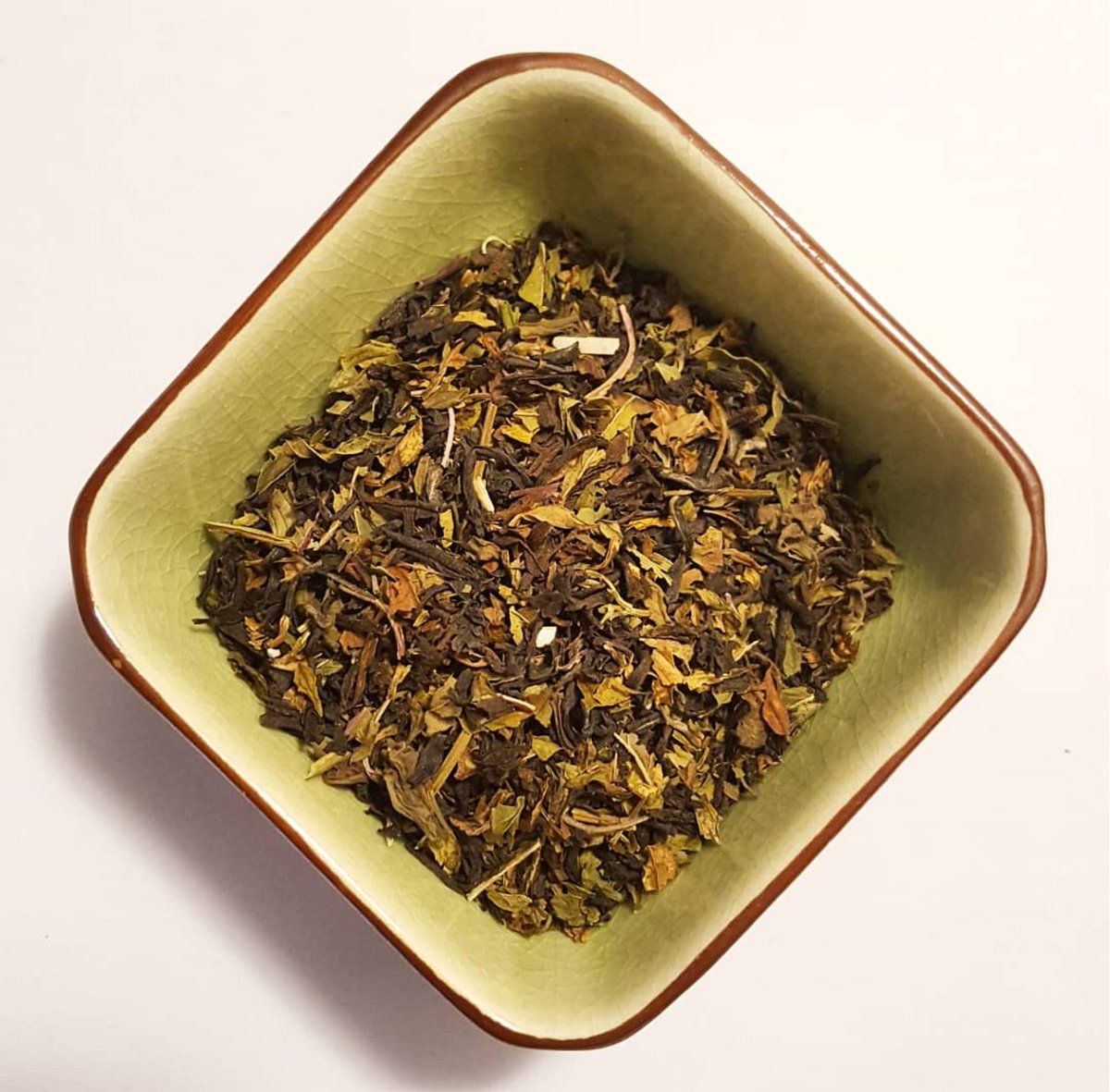 Just in time for the Holiday season!! 🎄☕️🌱

Peppermint Patty 😍

simply contains:

organic black tea, local peppermint