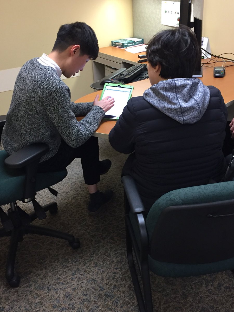Joyce PBA at Fraser Heights with our iPad setting up another new to bank customer with the convenience of digital. #futureready @GurjivChahil_TD <a href="/ConnorMcLeodTD/">Connor McLeod</a>