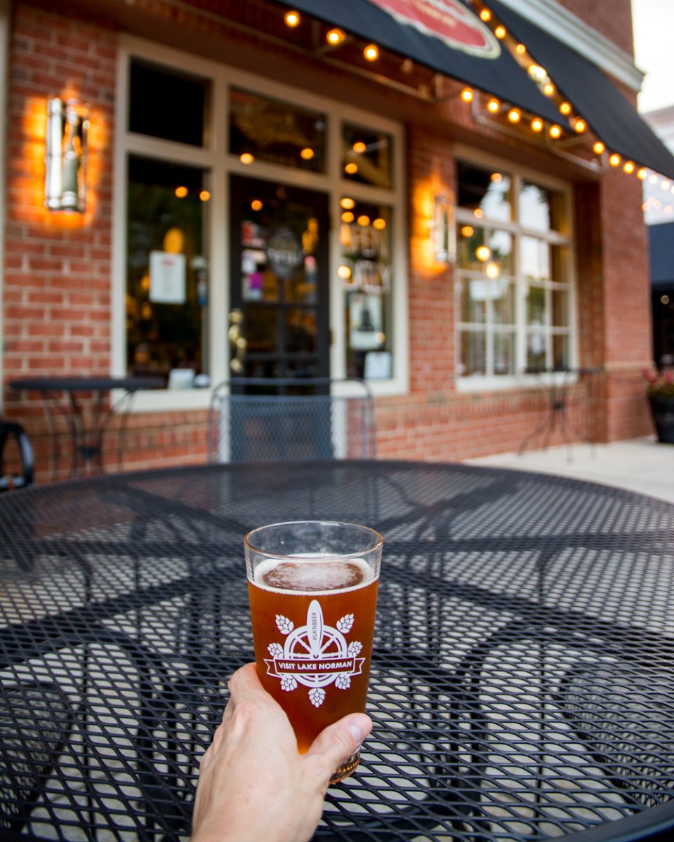 drafthouselkn's tweet image. Your feedback goes straight back into our service. yelp.com/biz/cornelius-…