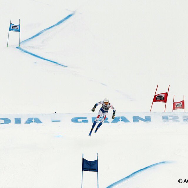vmuffatjeandet's tweet photo. One good run yesterday but you need often two in Skiing 😜. New chance tomorrow in Saalbach 🇦🇹. #bib15 #LaForce
Congrats @thibaut_favrot and @alexispinturault 🇫🇷
__________
@salomonracing @tikehaucapital @douane_france @MndGroup @ClubdesportsVal @colmarsport @Alpinawatches https://t.co/xLBBqFshYi