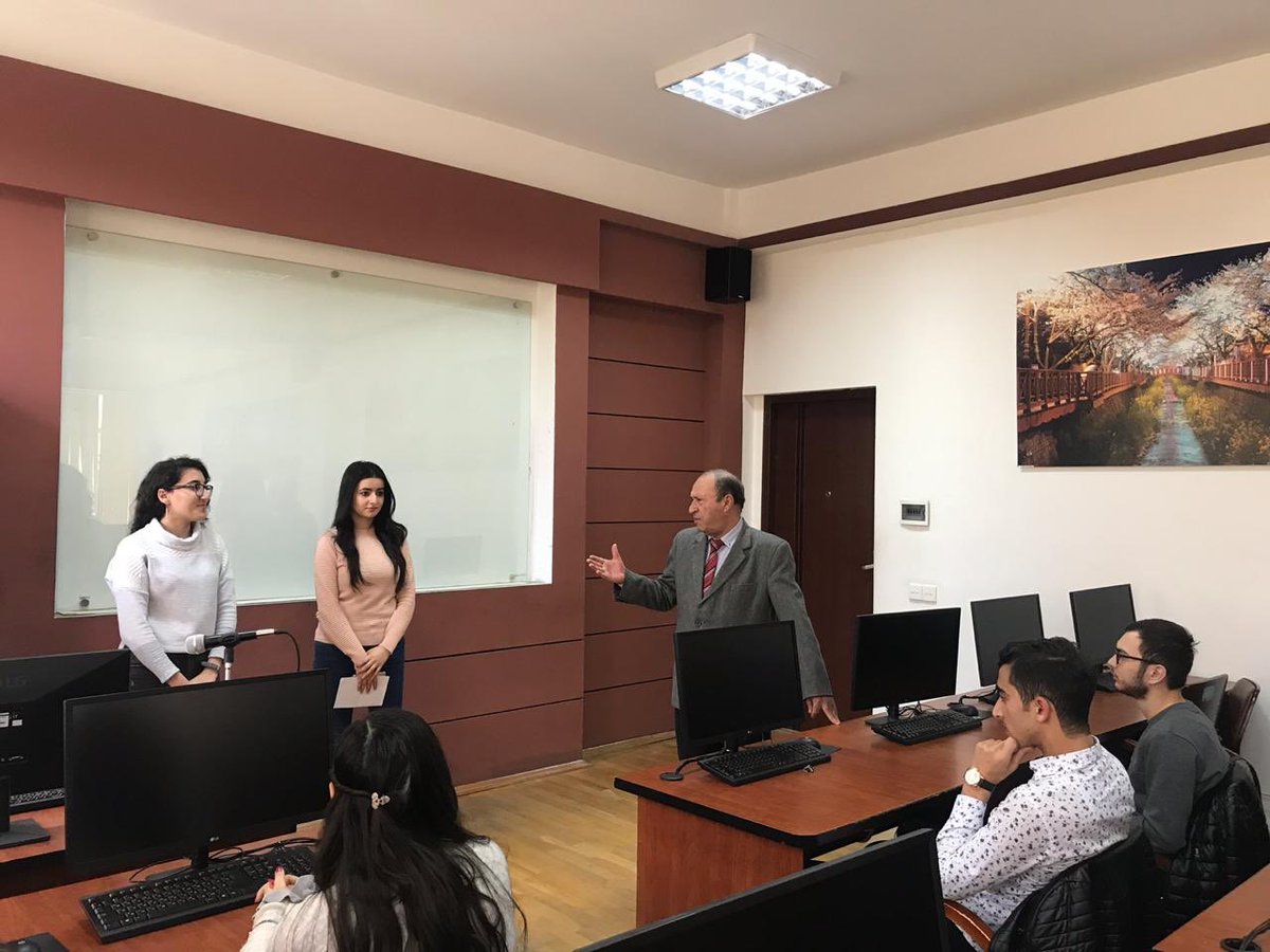 TgtBdu's tweet photo. 17.12.2018 tarixində BDU Sosial Elmlər və Psixologiya fakültəsi TGT nəzdində fəaliyyət göstərən Elm-Təhsil Departamenti və Tətbiqi riyaziyyat və kibernetika  fakültəsi TGT-nin birgə təşkilatçılığı ilə "Zərərli vərdişlərə Yox deyək" adlı
seminar keçirilib. #BDU #TGT #BDUTGT https://t.co/vwDG3Lhsp8