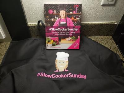 jakeow's tweet photo. Love this cookbook, thanks for the awesome gift @JohnLegere and love that all net proceeds go to help @FeedingAmerica! Can’t wait to start cooking up some of these recipes alongside you every #SlowCookerSunday! https://t.co/ToP8MzL8DF
