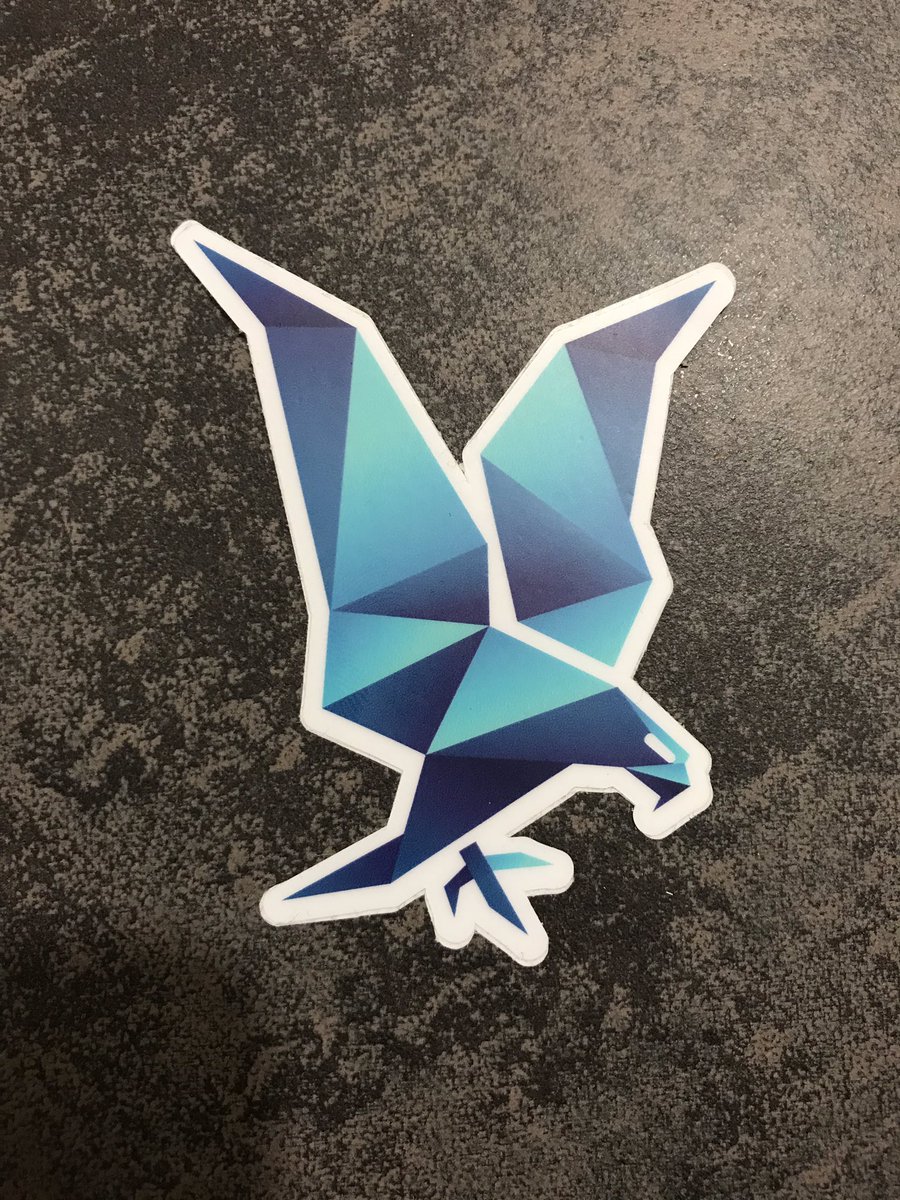 LuluCinda's tweet image. Hey @aheritier, on cherche le créateur de ce sticker obtenu lors d’un Devoxx, ou du moins l’entreprise derrière ce logo. Tu aurais une idée ?