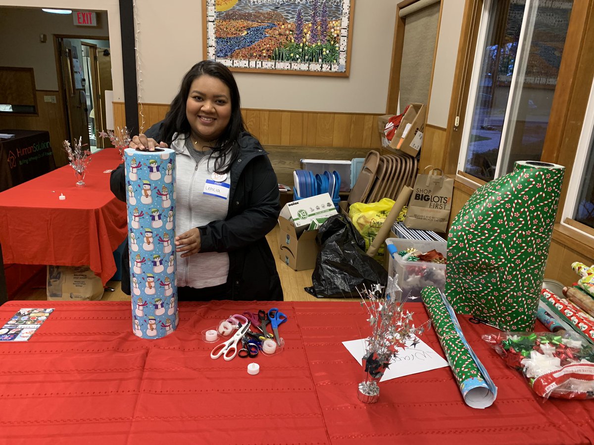 Letcort's tweet photo. Spent my @SOLEFinancial service day volunteering with @Human_Solutions at the Holiday store! https://t.co/iPqGYrFZrj