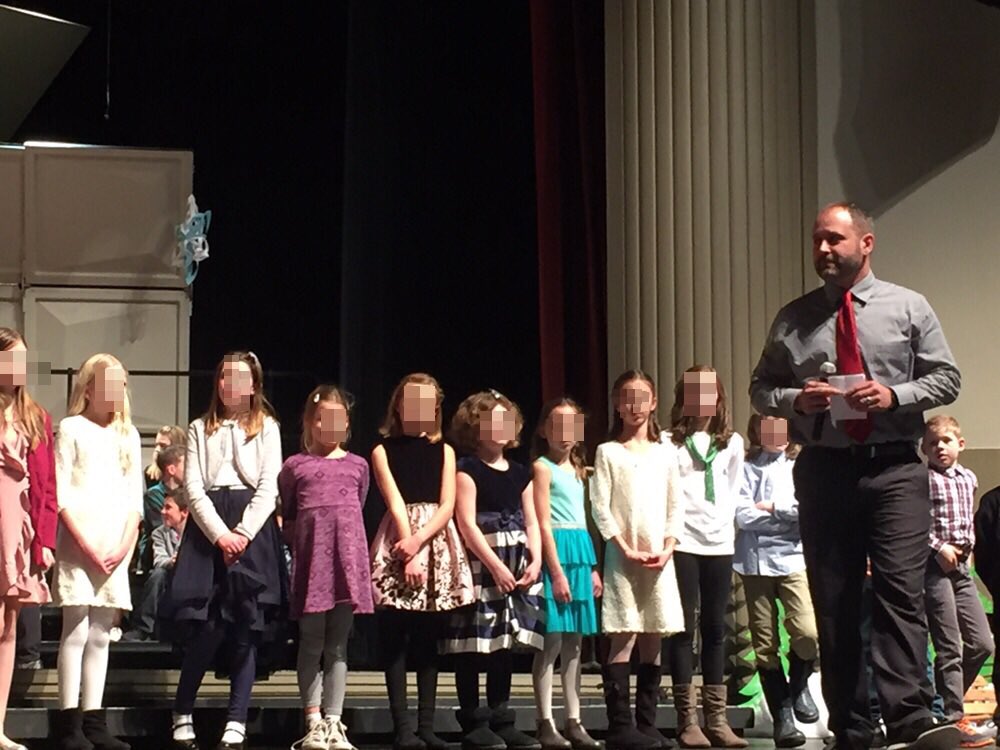 rachelmarker's tweet photo. Thank you for a special winter concert, Longfellow! #LOlearns #BSD7chat @BSD7Schools https://t.co/k7FuZsYYBv