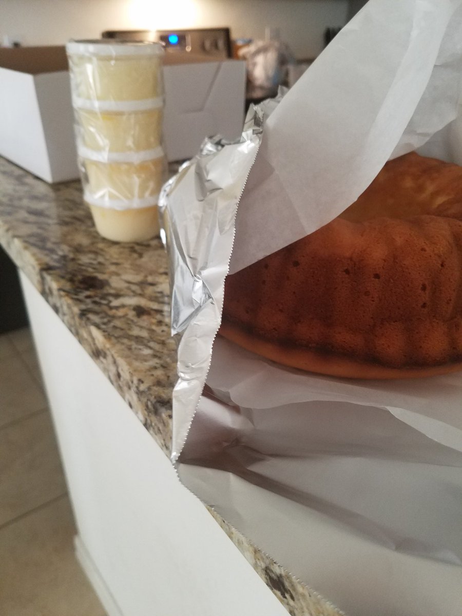 ChefMytisha's tweet photo. Another order shipped my Lemon Pound Cake with Lemon Glaze https://t.co/ui1vv88fAf