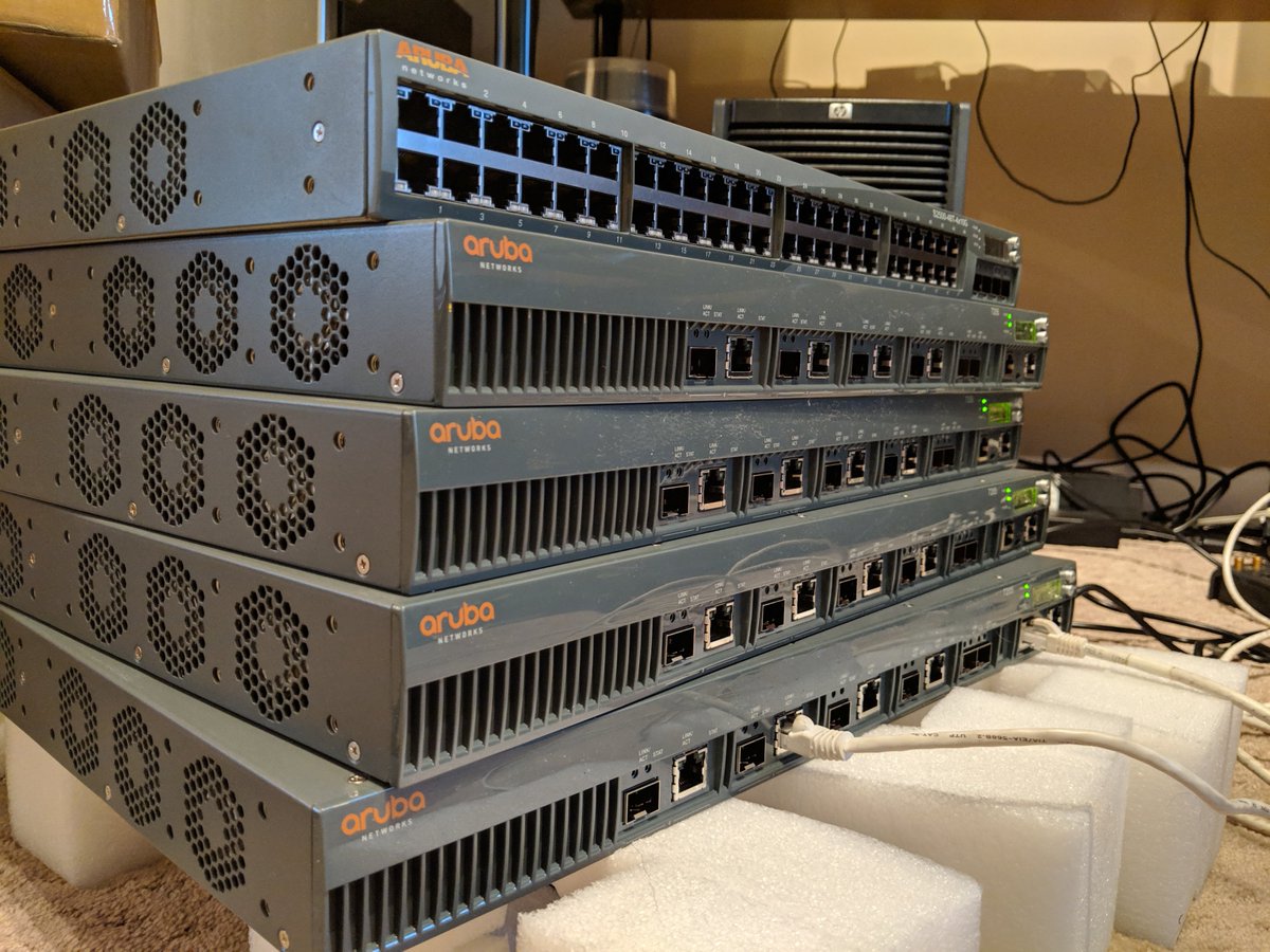 th3r3isnospoon's tweet photo. Working on some #Aruba #WiFi with @23reg1! @ArubaNetworks #MM #AOS8 https://t.co/rwJVWzeq0d