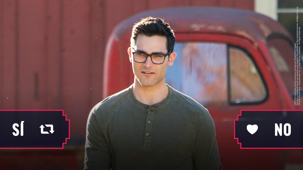 WarnerChannelLA's tweet photo. ¡Ya llega #Elseworlds! ¿Están entusiasmados por ver a Clark? 😄 #CrossoverAlert https://t.co/bMAcLvXx85