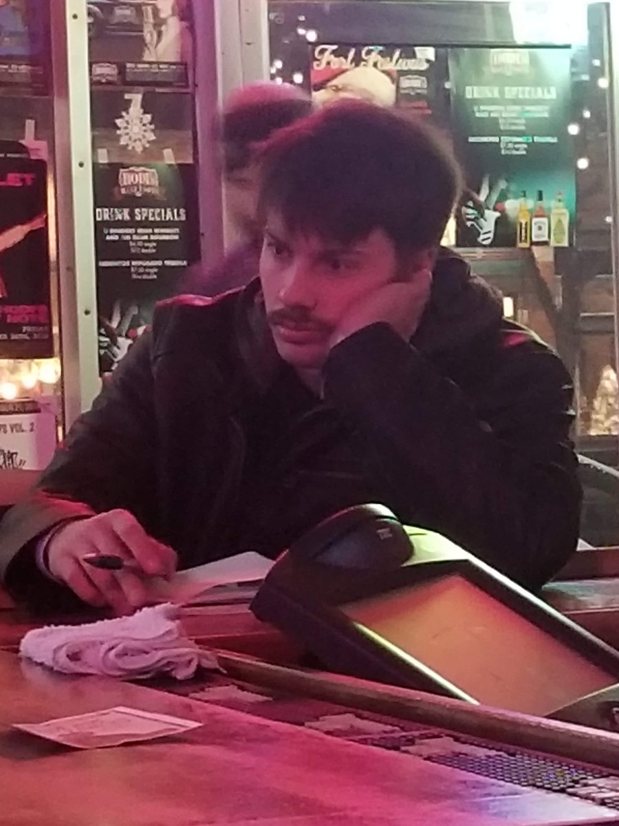 PSA, this is what being a comedian is like.