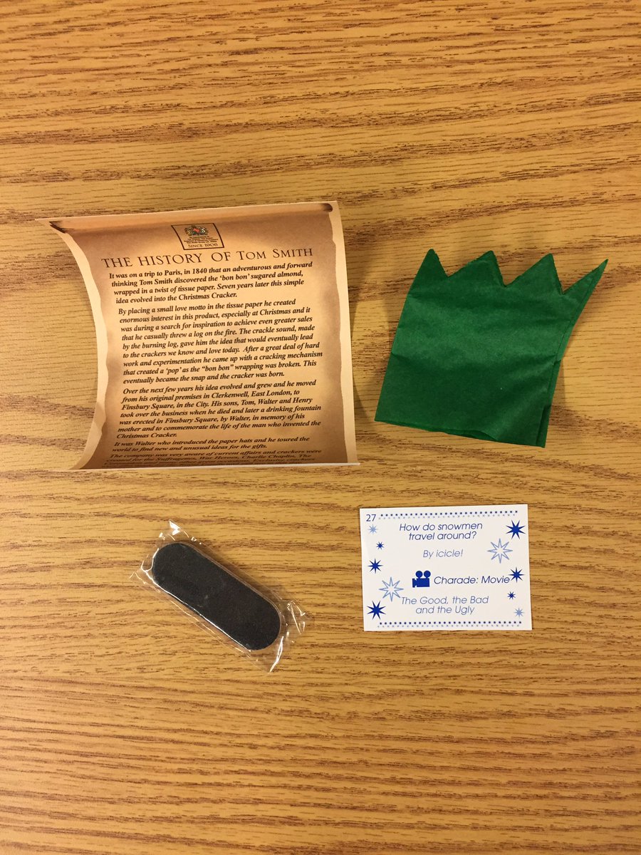 IUP_Janice's tweet photo. All the goodies in my Christmas cracker! https://t.co/QJvDzuqmZG