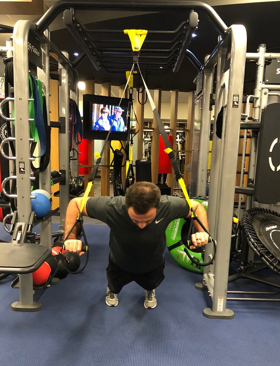 ProHealthExerc1's tweet image. Need a challenge⁉️

TRX push ups are a great way to challenge your upper body and core strength. The instability of the TRX challenges your shoulder and core stabilisation muscles to maintain your posture whilst you work your chest and tricep muscles to perform the push up.