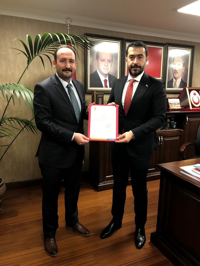 Yapılan istişare ve değerlendirmeler sonucunda Çubuk İlçe Başkanlığına Sn.Erhan Kuşcu atanmıştır. İlçemize ve Partimize hayırlı olmasını dilerim