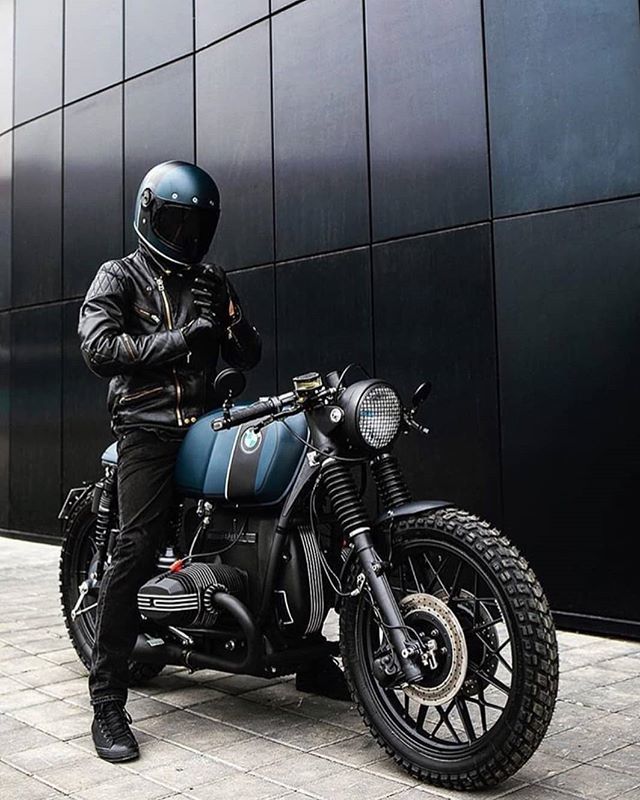 Megamodified's tweet photo. Super clean build from @recastmoto !
Tag us for feature
#megamodified #caferacerporn #caferacerxxx #caferacergram #bmw #bmwgram #motorcycle #bike #mega #modified https://t.co/kSsSh64ms5 https://t.co/AhLCAGEiqd