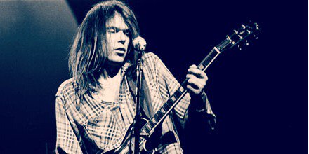 capricho937's tweet photo. 3x1 antes de irnos escuchamos tres canciones de Neil Young:
► Pocahontas
► Captain Kennedy
► Human Highway
#MúsicaPorMúsicos: @ivannoble por @NacionalRock937 https://t.co/UKQtUJKDvu