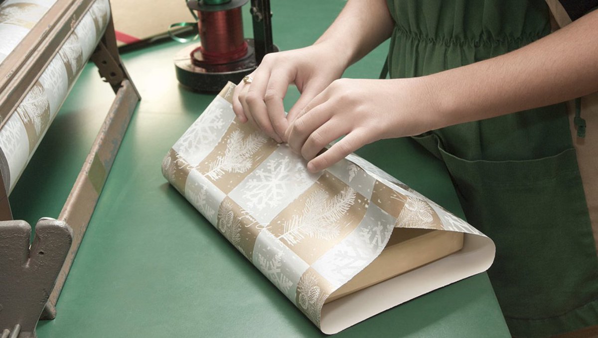 AntiSpamGuyRob's tweet image. #holiday #tip: Holiday #jobs, great way 2 get extra #cash. Fake jobs, great way 2 get #personalid. never send personal #INFORMATION unless legit receiver uses proper security protocols #StaySafe