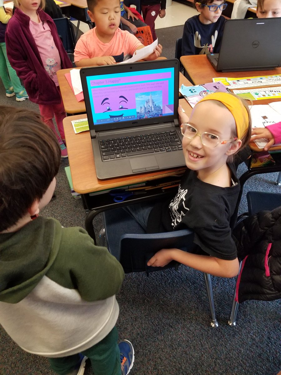 TGutierrezPYP's tweet photo. Ss enjoyed showing their Kinder tech buddies the fairy tales they published on book creator,storybird, and google slides.#tech4fun https://t.co/4A2CvNLgLY