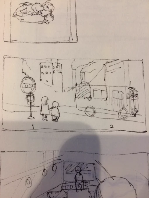 絵本のあらすじがまとまった。35ページ(';ω;`)‥子供の頃に読んで、大人になってからも思い出して読んで、新しい発見があるみたいな絵本を作りたいので、少し子供には難し目な内容にしました。キャラクターはもう少し練りたい。3枚目はただのラクガキです('・ω・`) 