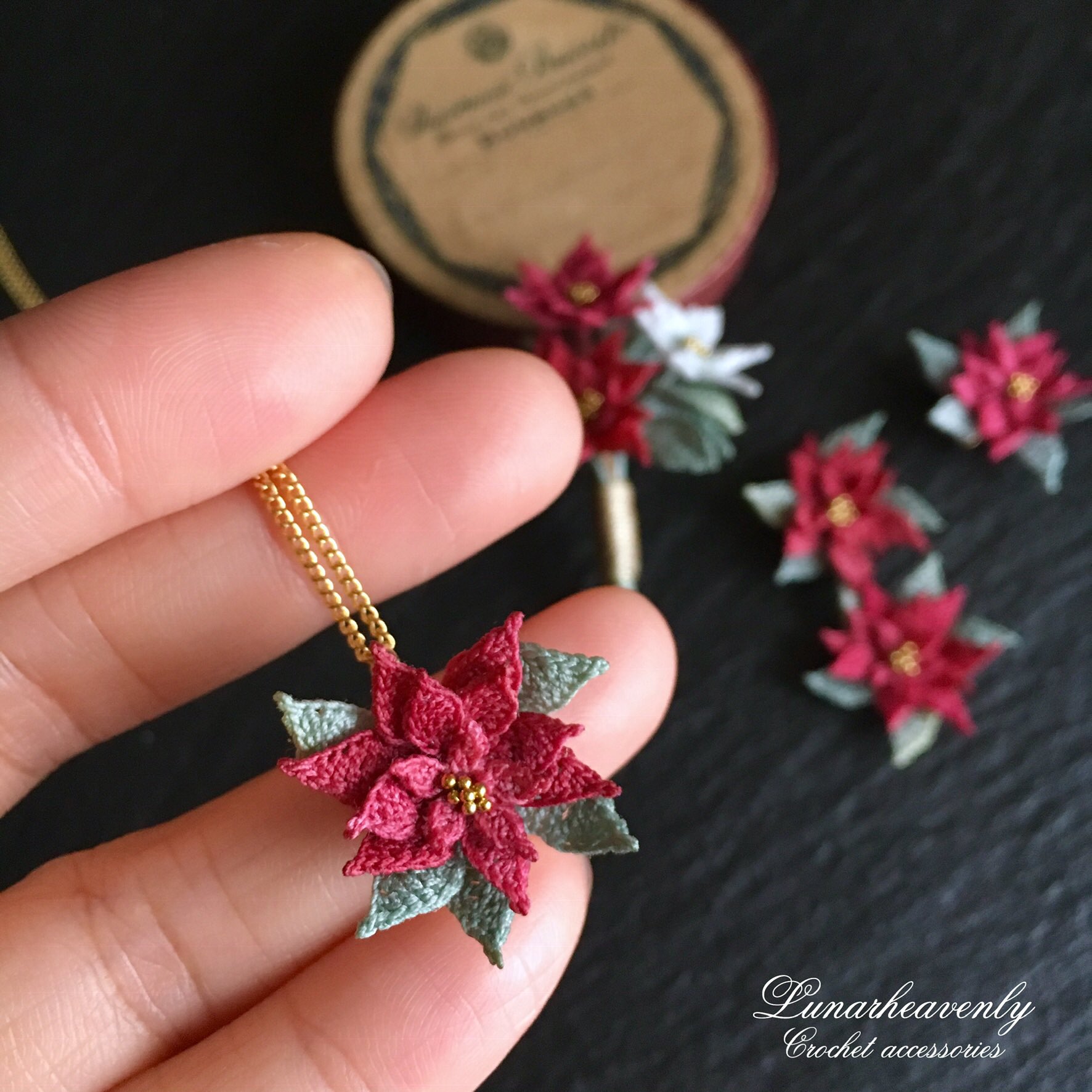 にこる様■オーダー＊ポインセチア＊レース 編み モチーフ■ にこる様□オーダー＊ポインセチア＊レース 編み モチーフ□ 歩