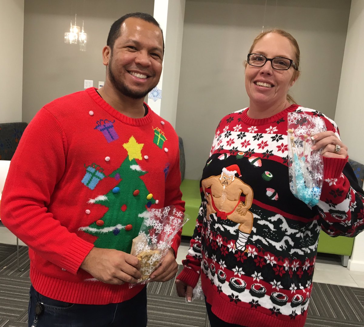 ezimhouse's tweet photo. βTis the season for fun & friends! Enjoy the holidays! #hellowork #workhappy #OneADP #uglysweater https://t.co/eK8FWDNwUJ