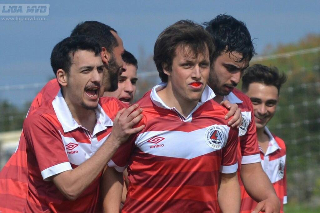 Vladi_VRFC's tweet photo. 🏆 Clausura 📆 Fecha 11

#Vladimir 3 - #Pollera 0
⚽ Manuel Fosalba
⚽ Brahian Bersais
⚽ Alfonso Correa

¡OBJETIVO CUMPLIDO!
Cerramos el año con victoria y conservando la categoria.

Unas vacaciones y en marzo estaremos de nuevo para otra!

#VamosElVladi 🇦🇹
#SocioVladimir 🇦🇹 https://t.co/o5IeHVOUfY