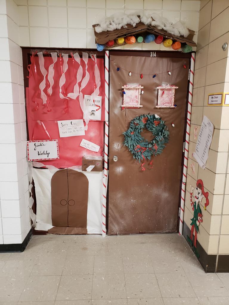 bmccloskey2224's tweet photo. Another great entry!  Mrs. Dixon and Mrs. McClure #dcms pride https://t.co/Jtzv1Oy3fi