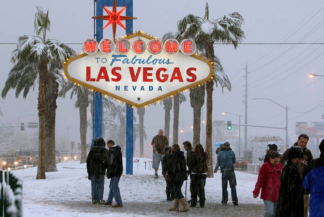 VegasIntern's tweet photo. Las Vegas Review-Journal is taking us on a trip down… #VegasIntern https://t.co/UOcs5UZsFi https://t.co/s0LRLaZbYy