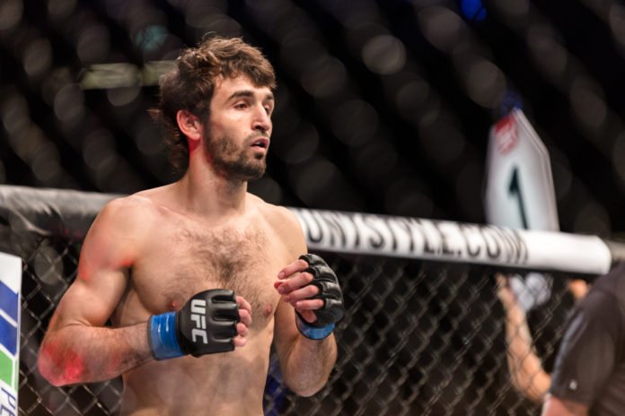 MMAplanetNL's tweet photo. UFC 235 voegt Zabit Magomedsharipov vs. Jeremy Stephens toe - https://t.co/3xLDntv1sK #UFC235 https://t.co/kYNLjRpfGb