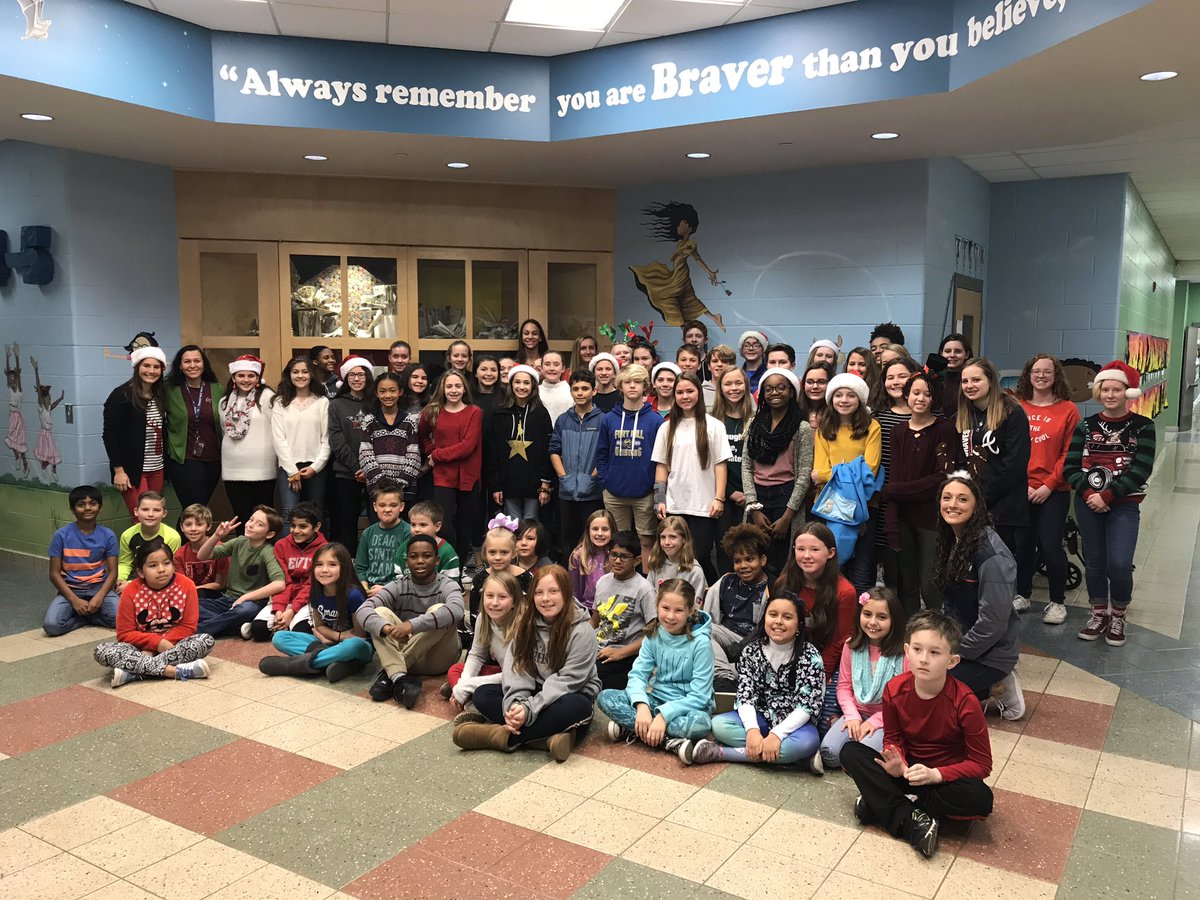 PKESAAP's tweet photo. Thanks @DeniseBard4 for bringing your incredibly talented 8th grade honors chorus caroling today at PKES! You spread tons of holiday cheer through our school! Great idea @CoriHustedt! @PK_Knighthawks @PKESAdmin @PKESAP #PantherEngaged #inspired https://t.co/KdCjVK0mCm