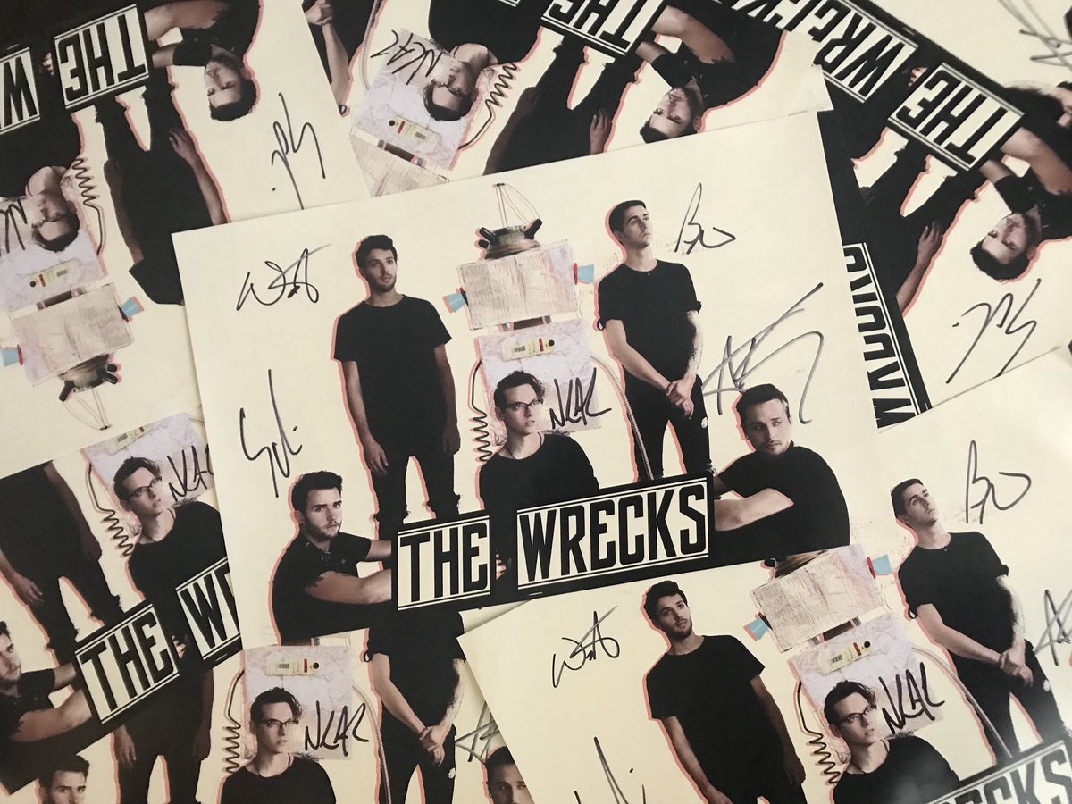 TheWrecksUpdate's tweet image. To celebrate the end of a successful tour, RT for the chance to win a signed poster of @wearethewrecks! Contest ends on the 8th of January. Must be following so we can contact the winners :)