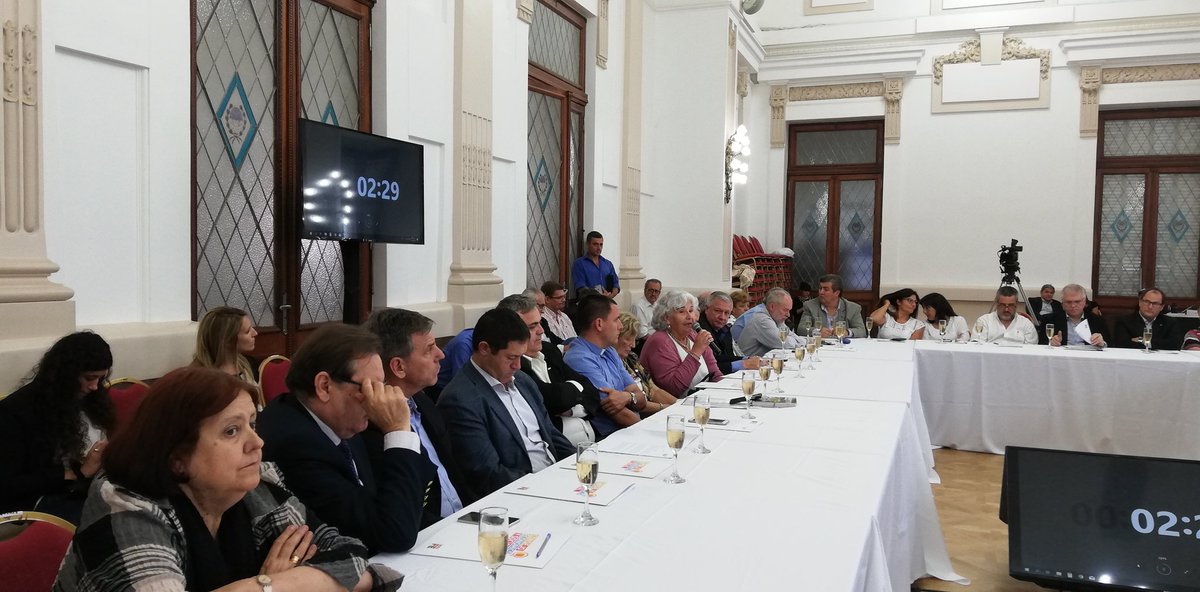 ceysSF's tweet photo. "Quiero celebrar el presupuesto ordenado y la transparencia que se destaca en la provincia de Santa Fe, moneda difícil de encontrar. Eso nos da mucho orgullo" Estela Chialvo de Asociación Jesús Misericordioso de Venado Tuerto https://t.co/Ja7ILIaUoN