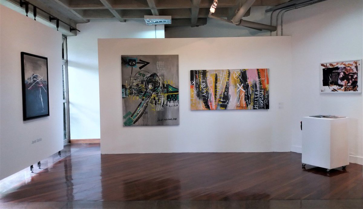 AVCven's tweet photo. La exposición #INFORMALISMOS forma parte de las diversas lecturas curatoriales que se realizan en la #SalaWilliamWerner del @CentroArtesInt  con la voluntad de apreciar las diversas manifestaciones que coexisten hoy en el arte venezolano. Hasta el 20 ENE https://t.co/KA5Ef0Y5yP https://t.co/qzotz9uTaP