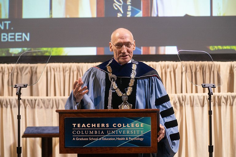 TeachersCollege's tweet image. “By truly marshaling our resources to achieve our broader social goals, we will become a stronger and more effective and sustainable institution,” TC’s President Bailey remarked at #TCInauguration, looking ahead to 2019 and beyond. Watch his  speech here: bit.ly/2GqfSuk