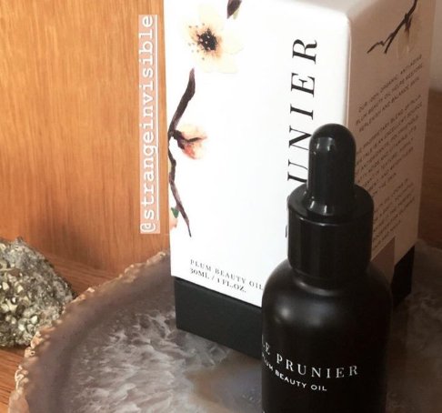 Don’t forget you can now pick up our #organic antioxidant booster for “On The Go Glow” at <a href="/SIPerfumes/">STRANGE INVISIBLE</a>. The perfect #skincare oil that can be used for skin, hair and nails… bit.ly/2nKIrpH