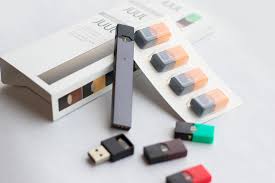 vaporways's tweet photo. Juul Sues Makers of #Copycats https://t.co/qKLNt7w3cP, #ITC #JUULLabs #Vaping https://t.co/ETETI9l5bk