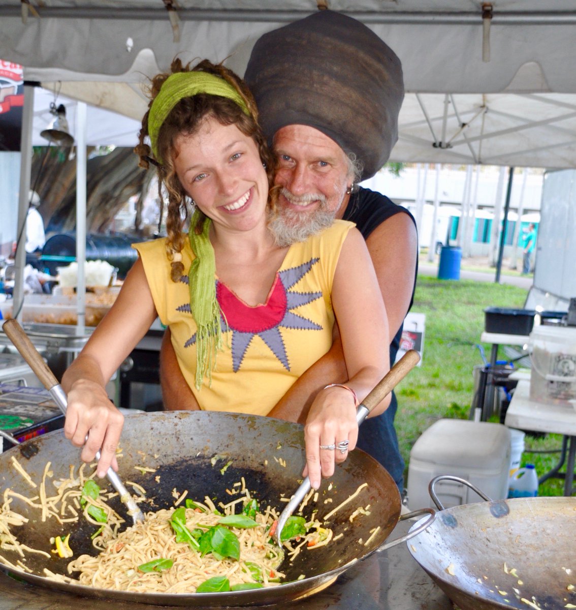 9MileMusicFest's tweet photo. Vendor appreciation post! 9MMF is an experience, a lifestyle. Along with the best music, we're bringing the 9 Mile Massive, an expansive experience of foods, arts, crafts and more! #9MMF #Vendors #lifestyle #foodie #experience #Festival #Miamifestival #Jamaicanfood #international https://t.co/zw3RpX0zP1