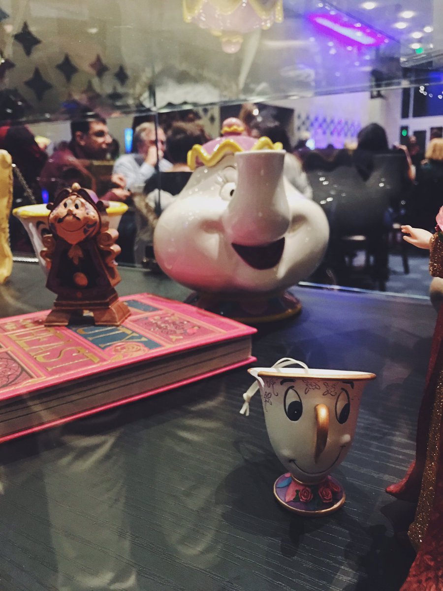 emilyhamiltontv's tweet photo. Looking forward to a great evening at @tutshouston seeing my childhood favorite! #TUTSHouston #TUTSBeautyAndTheBeast #TUTS50 https://t.co/nF9cMn2qVW