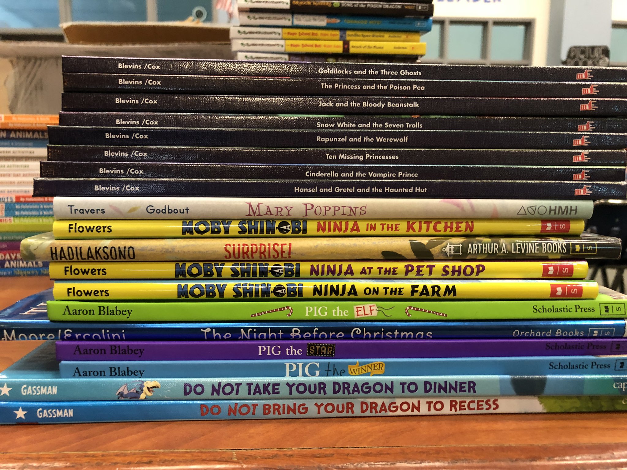 Lindsay Wiggins On Twitter Stayed Late Today To Unpack A - 